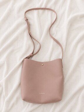 SAMARA Blush Pink Minimalist Crossbody Bag | Adjustable Strap